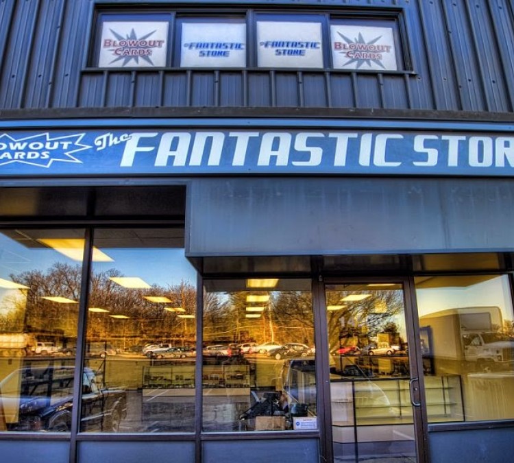 blowout-cards-the-fantastic-store-photo